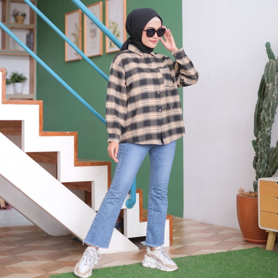 FLANEL SHIRT IMPORT KODE 038 (PINKDOSE)