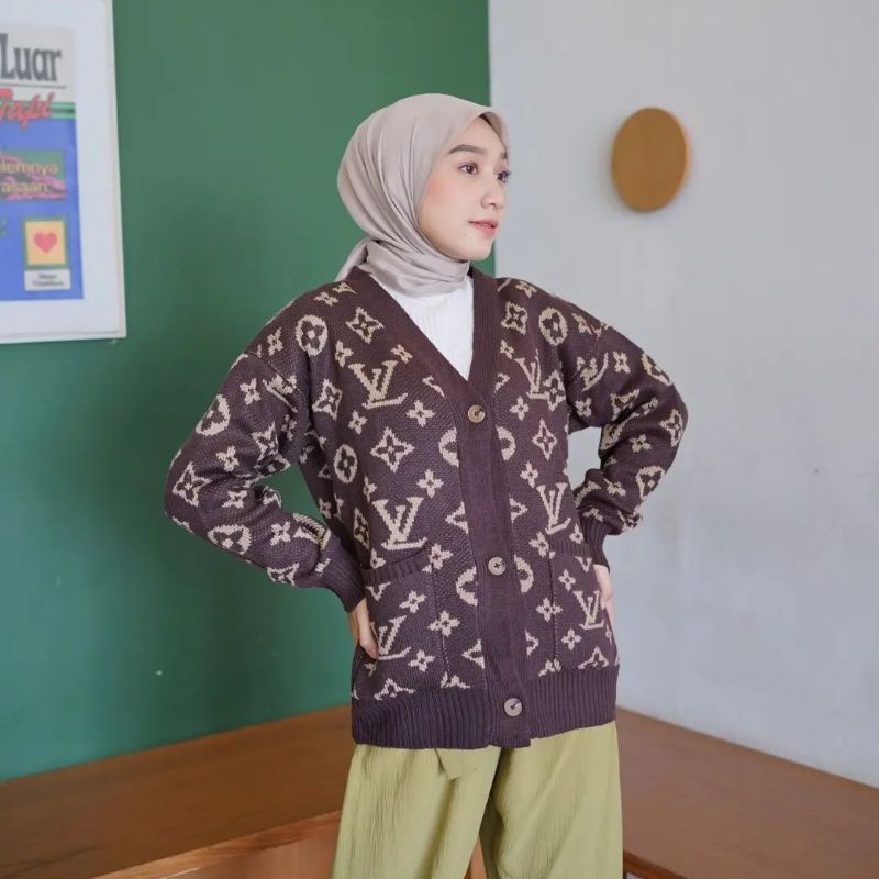 oversize cardy VL