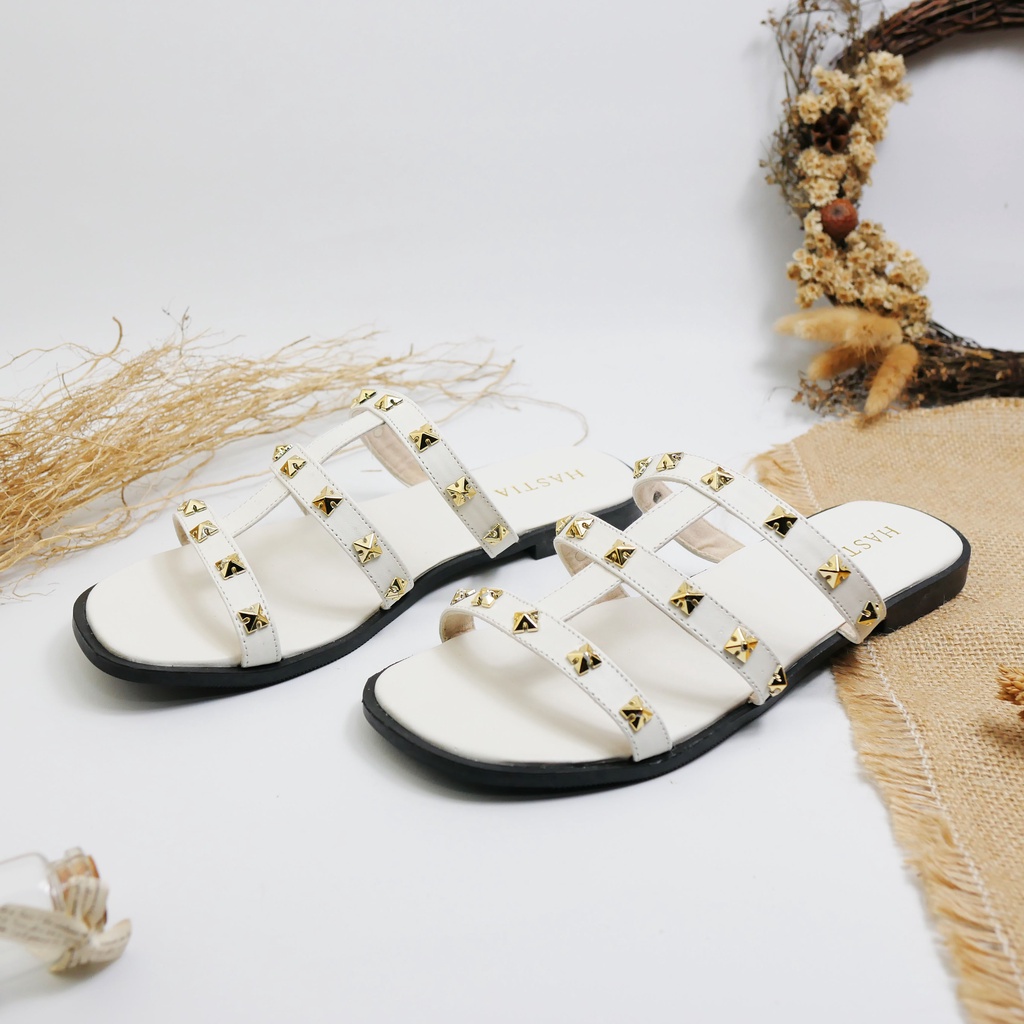 SANDAL WANITA FLAT CANTIK - YUMNA