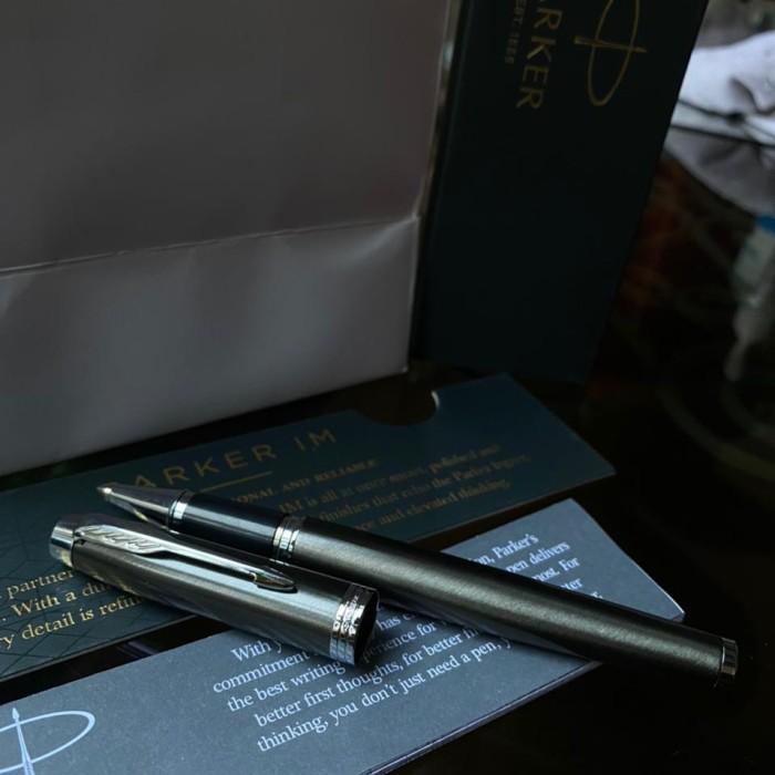 

PULPEN PARKER IM SIGN PEN ORIGINAL GRATIS GRAFIR NAMA