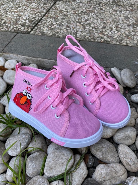 Sepatu Kanvas Elmo Tgg