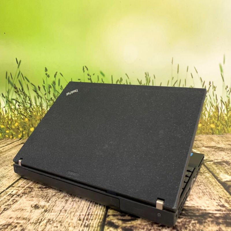 Laptop Lenovo Thinkpad X201 Core i5 / i7 Gen 1 RAM 4GB HDD 320GB Murah