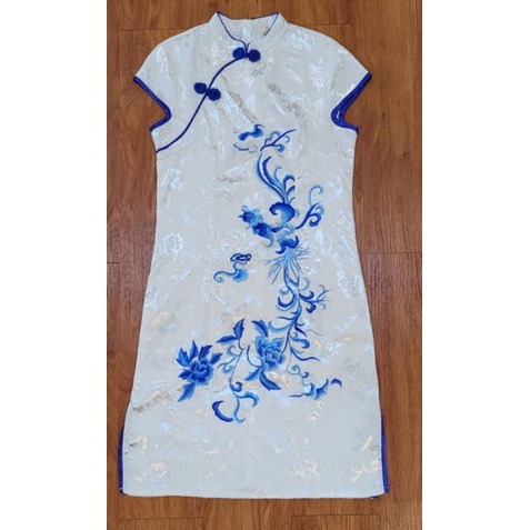 Dress batik cheongsam putih motif biru