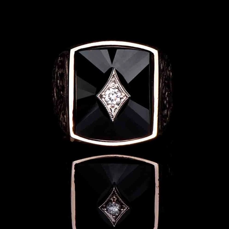 Dod Cincin Retro Bahan Metal Motif Ukir Dengan Batu Hitam Untuk Pria