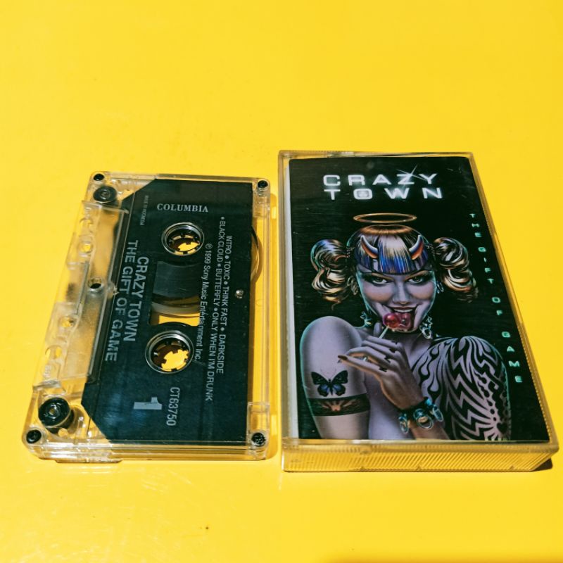 Kaset CRAZY TOWN The Gift Of Game