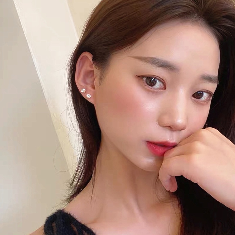 Anting Titanium Berlian Satu Mata Mewah Emas 14K Anti Karat Aksesoris Wanita Korea