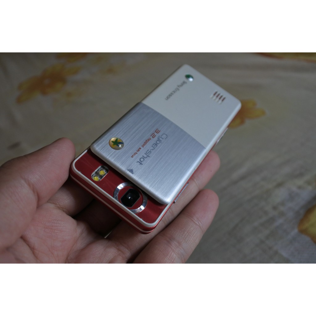 Hp Jadul Sony Ericsson C510 Red sony c901 c902 c905 w980 w995 Mulus Nokia LG samsung