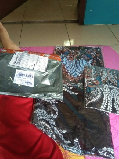 Couple Batik Keluarga / Batik Couple Keluarga Anak 3-11 Tahun