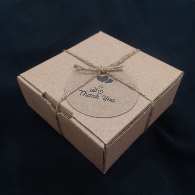 

box kardus DIE cut / box craft gift gelang 10x10x3 cm