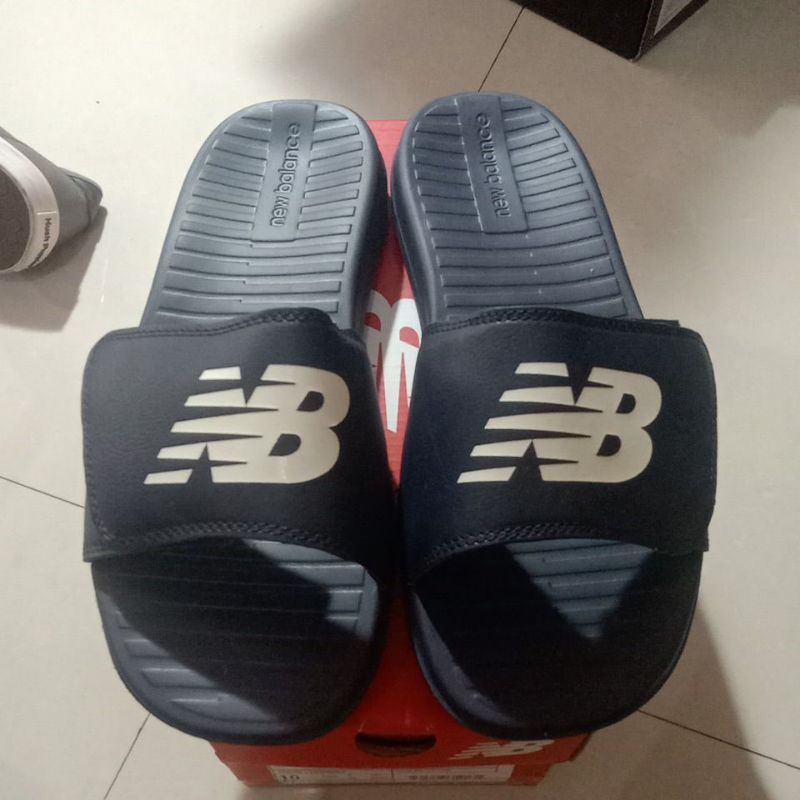 sandal new balance SD230