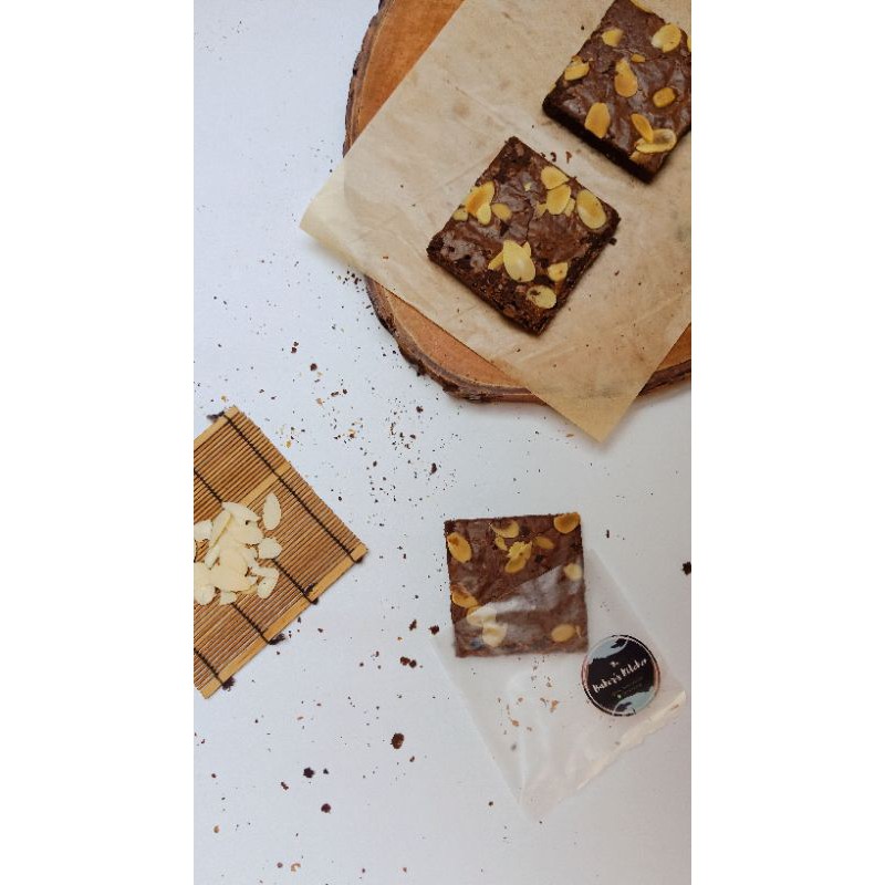 

Almond Brownie