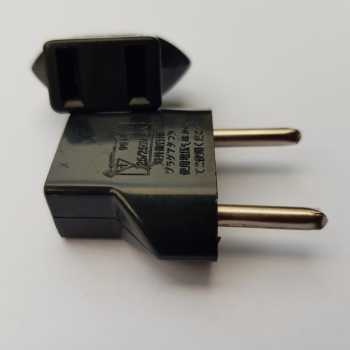 Steker Adaptor Sambungan Colokan Listrik Gepeng ke Bulat Universal