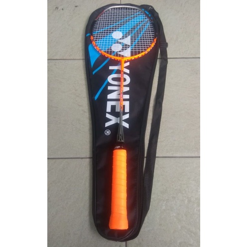 RAKET BULUTANGKIS SERI ARMORTEC 250