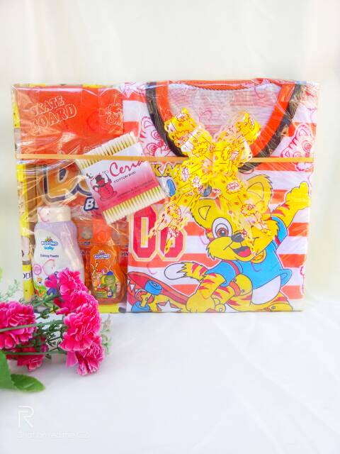 Baby gift set/kado bayi lahir cowok