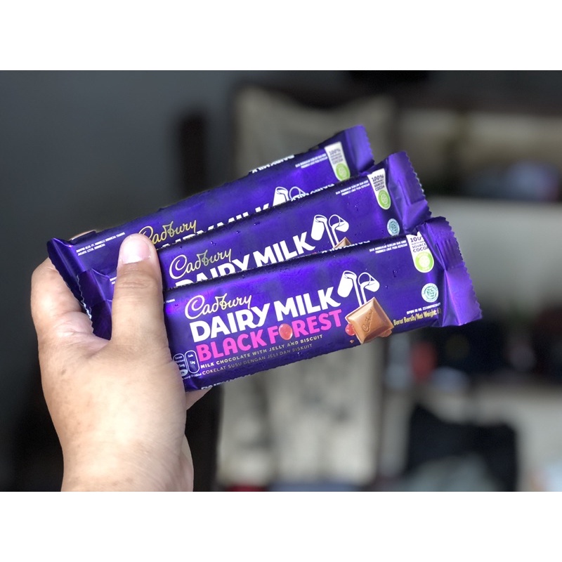 

Coklat Cadbury Dairy Milk Black forest Fruit & Nut 62gr