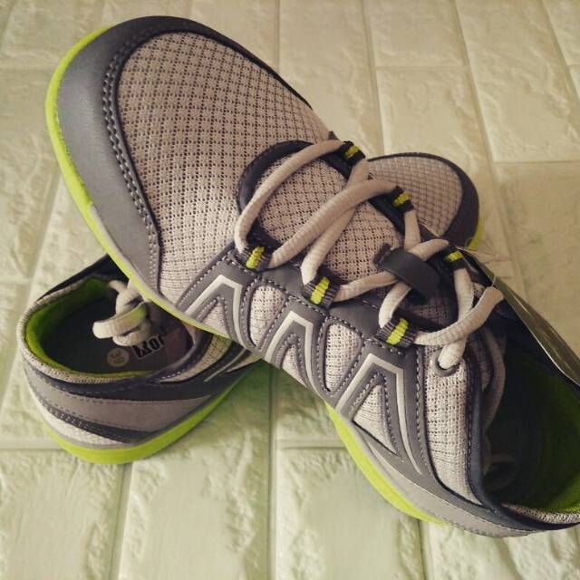 Safety shoes sport import