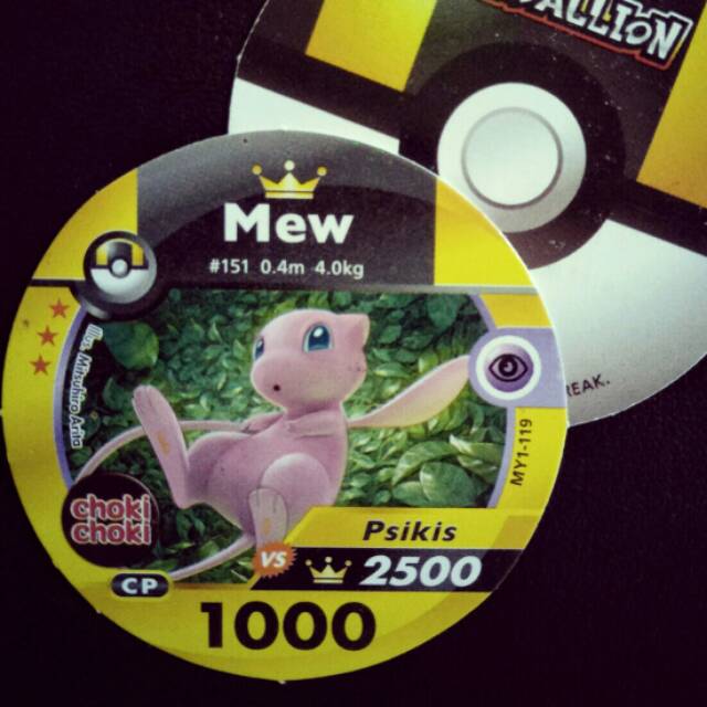 Mew - Choki-Choki Medallion Pokémon Card (kartu pokemon medalion)