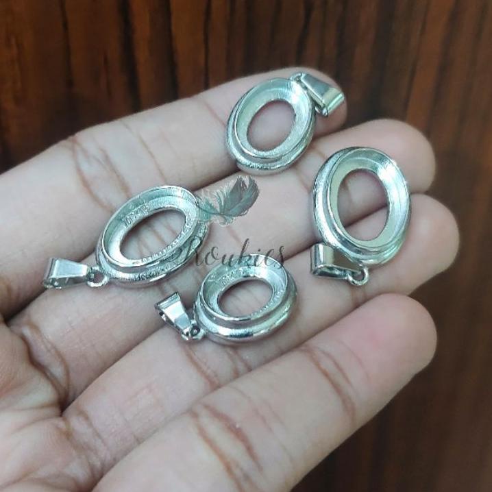 ✨ ⚡ERUIkatan/ Emban Liontin Titanium Tanam Warna Silver