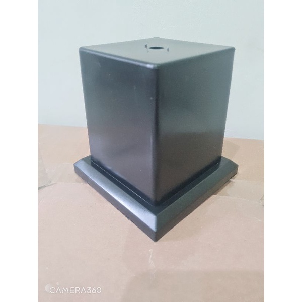 TATAKAN PIALA BESAR W3 10X10.5 cm