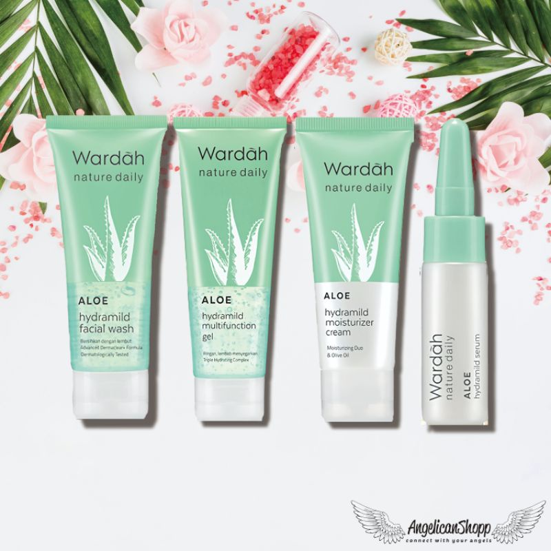 Wardah Nature Daily Aloevera  Facewash