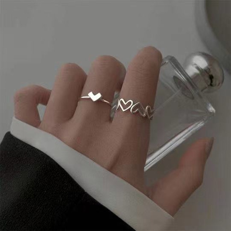 Hollow keluar cinta hati berbentuk cincin wanita terbuka cincin niche desain in profil tinggi gambar