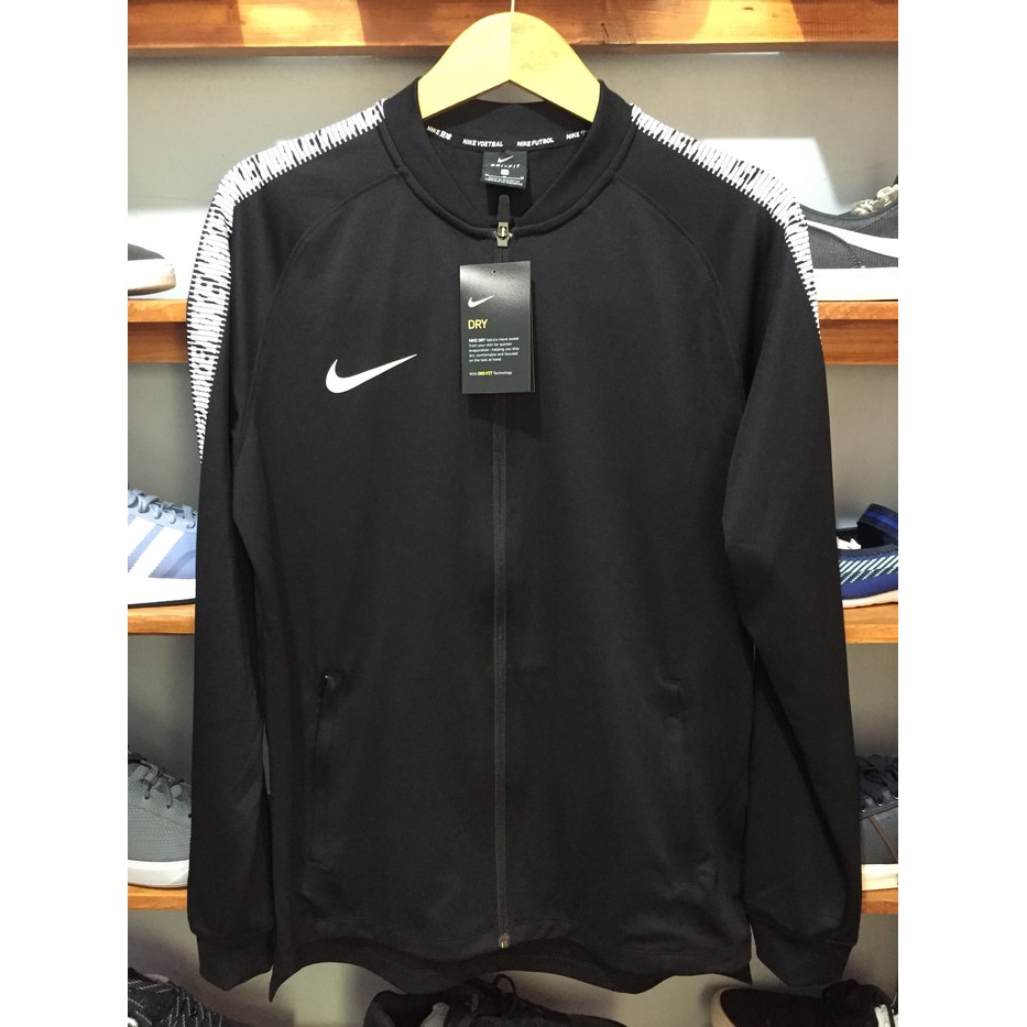 jaket training nike