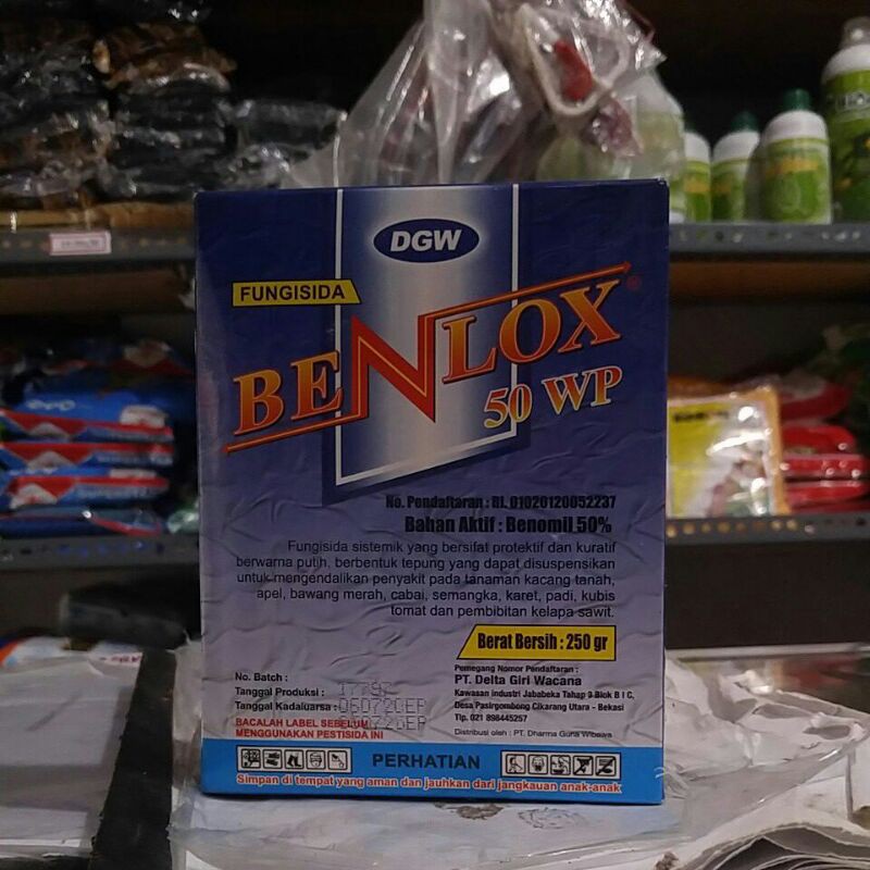 Fungisida Benlox 50 WP 250 gr