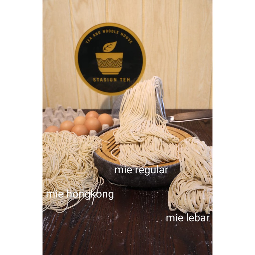 

Mie mentah Aja HomeMade tanpa air abu tanpa pengawet ( 1 pack isi 6 )
