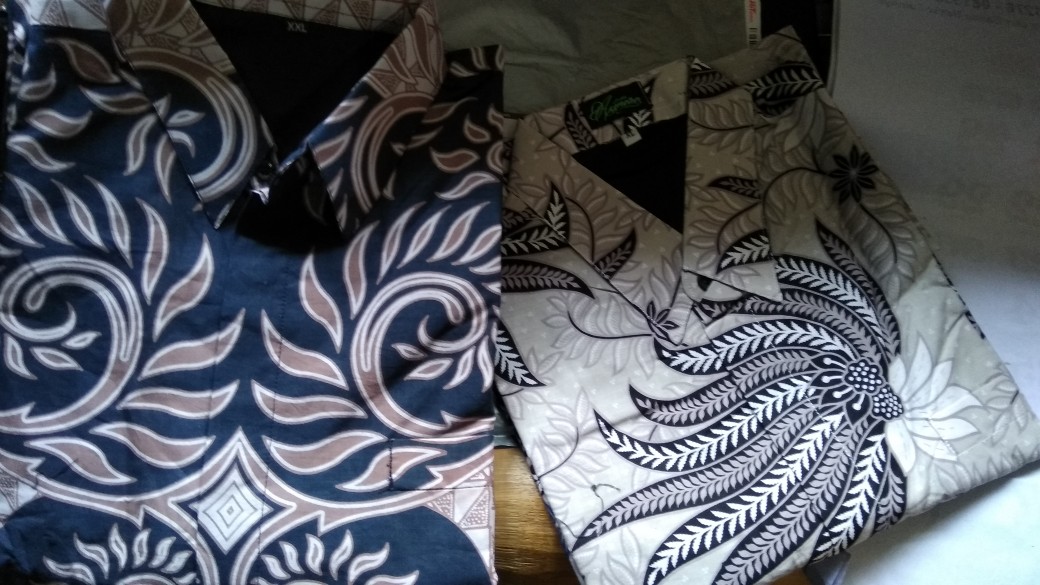 Mahogra Pendek Kemeja Batik Pria Full Furing Bahan Katun Sragenan