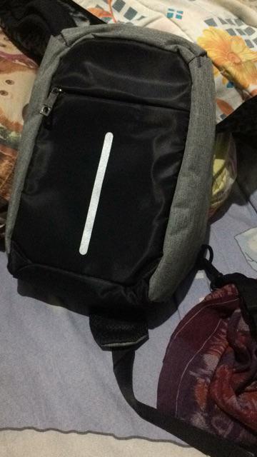 Ready Stock Anti Thief Usb Tas Selempang Smart Bag Theft Anti Maling Slempang Cowok Pria