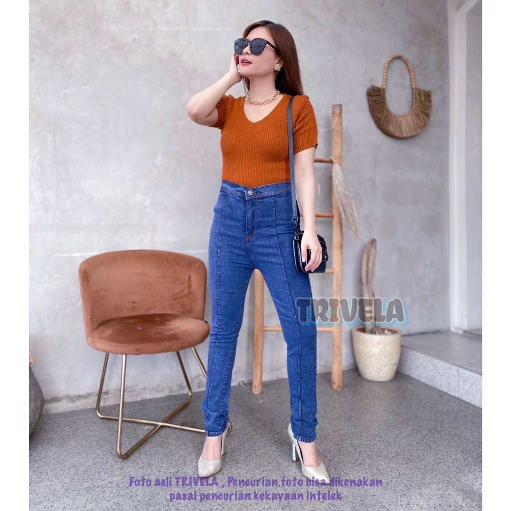 TRIVELA - HW TULANG SNOW / HIGHWAIST JEANS TULANG