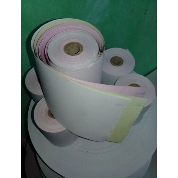 

KERTAS KASIR NCR 3PLY UKURAN 75X60mm