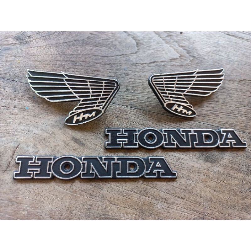 EMBLEM TANGKI CB 100 EMBLEM TANGKI CB GLATIK IMPORT ORIGINAL