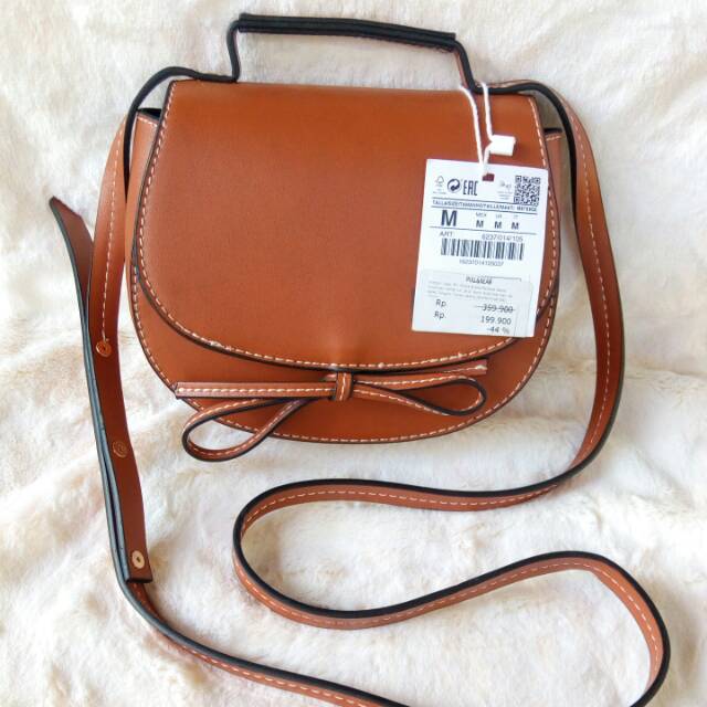 pull and bear sling bag