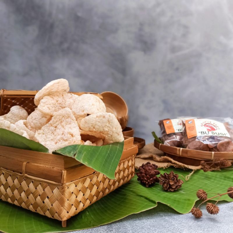 

krupuk petis udang mentah tinggal goreng enak renyah gurih pas untuk lauk makan/cemilan murah