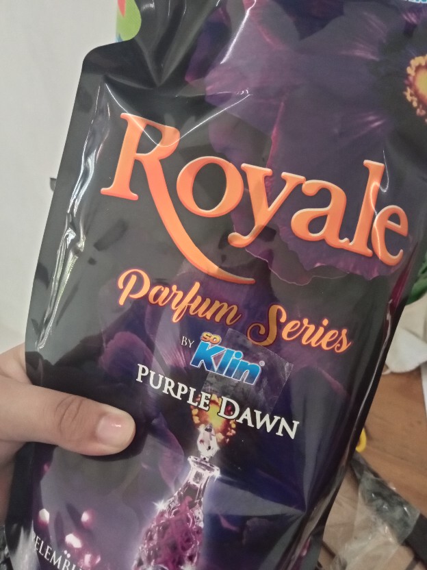 So Klin Royale Parfume Series 800ml