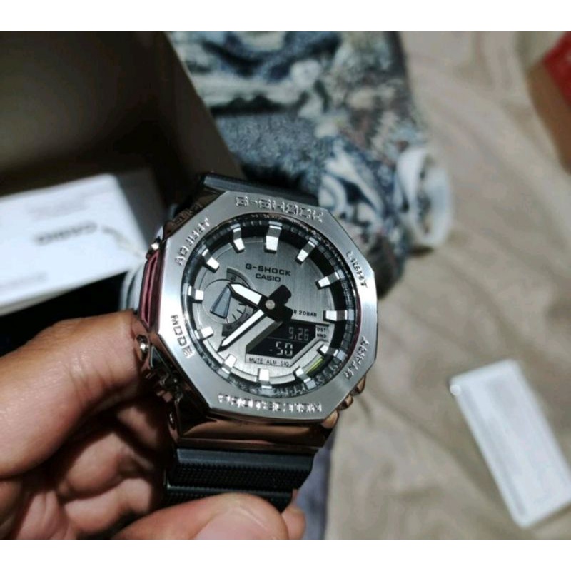 jam g SHOCK ga 2100 ori BM lampu OUTOLIGHT aktif
