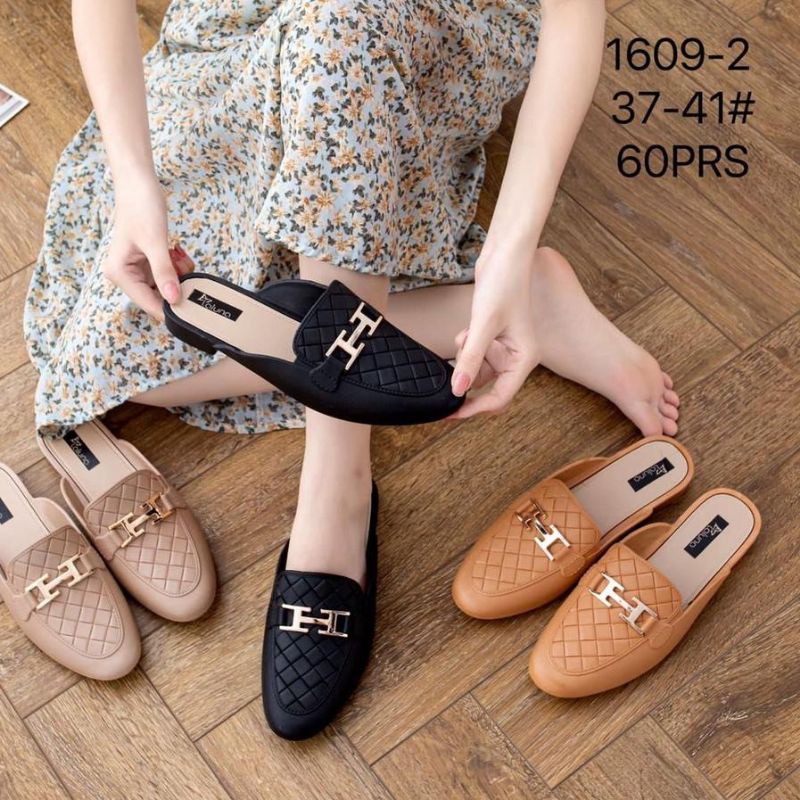 Sandal Wanita Terbaru 2022/Sepatu Sandal Slop Jelly Wanita/Sandal Slop Jelly Wanita Teplek Karet/Sepatu Sandal Slop Wanita Fariasi Ring H/Sandal Sepatu Slop Wanita Terbaru/Sepatu Sandal Slop Wanita Slip-On