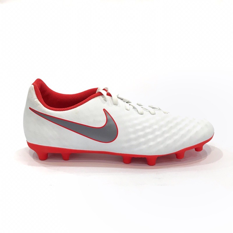SEPATU BOLA NIKE - MAGISTA OBRA 2 CLUB FG - white/red