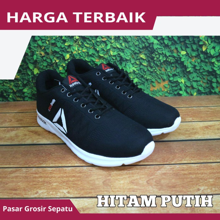 SEPATU OLAHRAGA RUNNING REEBOK SPEEDLUX COWO HITAM PUTIH