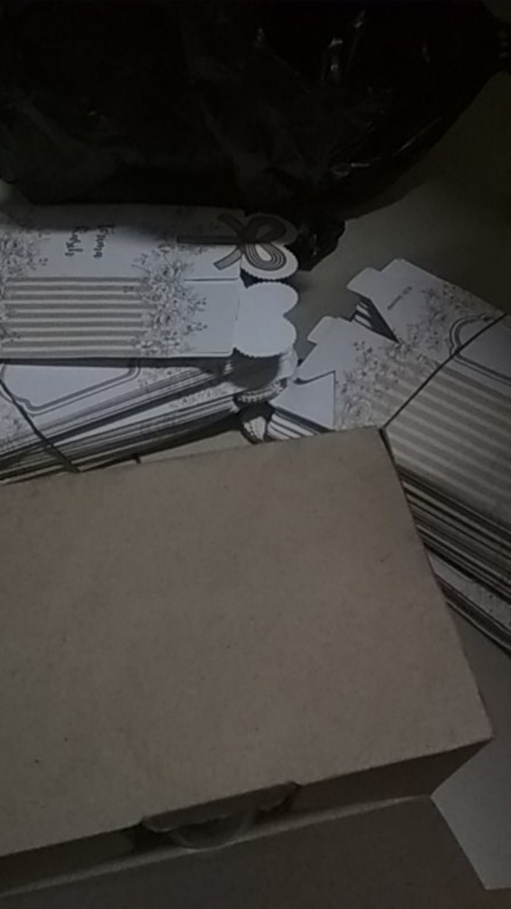 Box Souvenir Gelas H10