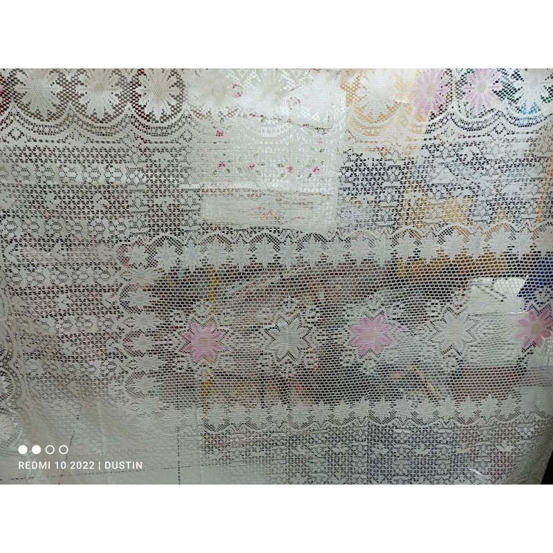 TAPLAK MEJA MAKAN 6-8 KURSI 150X230 CM BRUKAT RENDA ELEGAN IMPOR