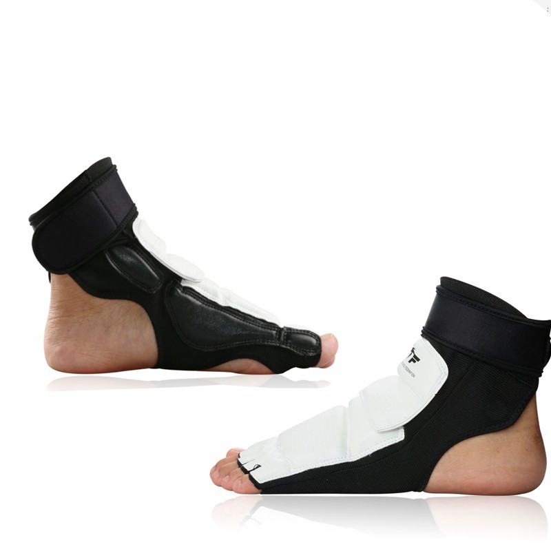 Mainland Taekwondo Foot Gloves Sarung Pelindung Kaki Feet Tae Kwon WTF Foot Protector BWS02