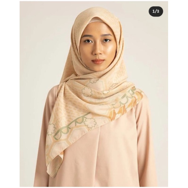 BIENA ANNIVERSARY SCARF- KAMI.