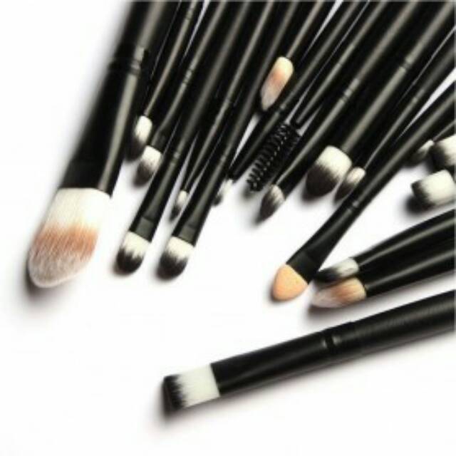 Cosmetic Make Up Brush 20 Set / Kuas Make Up - Black