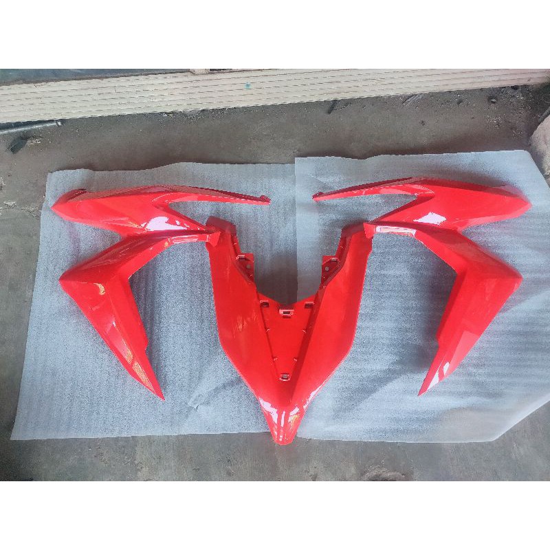 sayap kiri kanan plu dasi depan Vario 125 LED new 2019