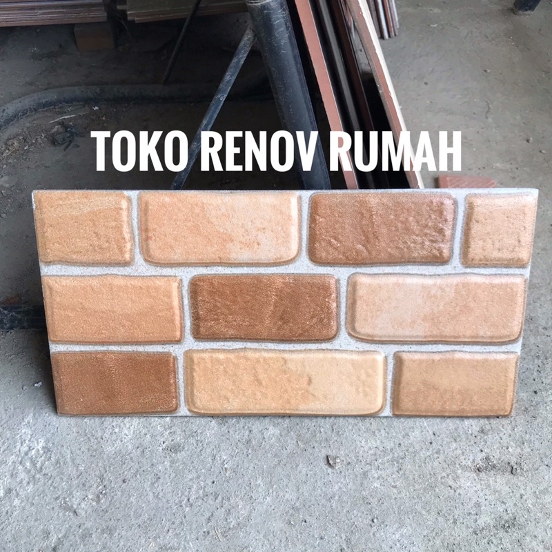 keramik dinding 20x40 (timbul)/ keramik dinding motif bata merah/ keramik tembok pagar/ keramik tera