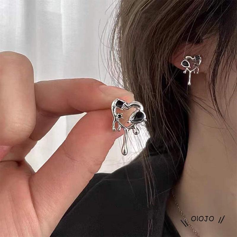 【COD】Anting Stud Bentuk Hati Gelap Untuk Wanita