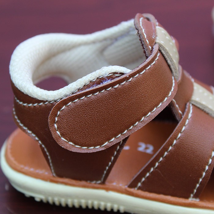 sandal anak cowok usia 1 2 tahun bunyi toet SL16 BROWN