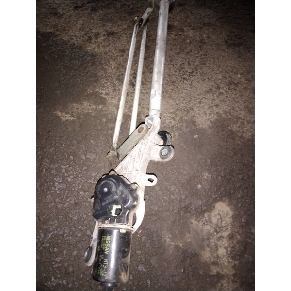 dinamok wiper Nissan Xtrail t31